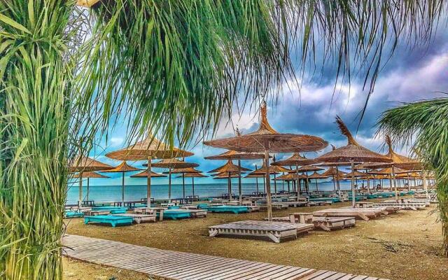 Aqua 6 Mamaia Nord