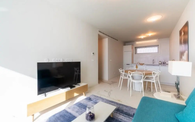 Barreirinha Front-Line Sea View I