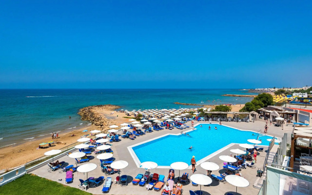 Themis Beach Hotel