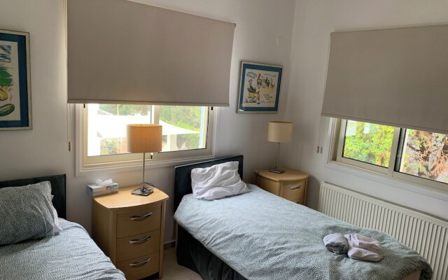 Beachfront Family Holiday Villa Perivolia