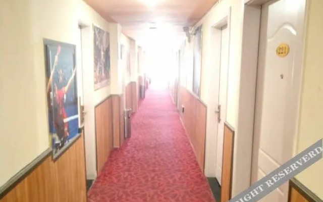 Suqian Nianxuan 168 Hotel (Central Shopping Mall)