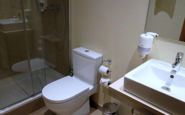 Fresh Hotel