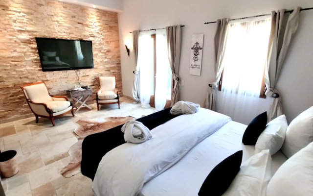 Maison Prestige Roberto Geissini