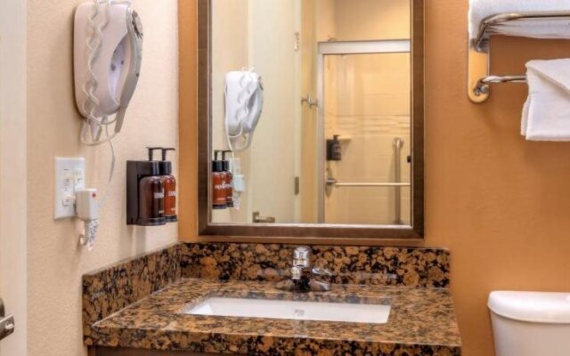 Boulder University Inn