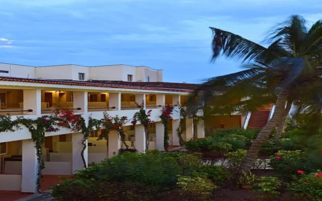 Pestana Trópico - Ocean & City Hotel