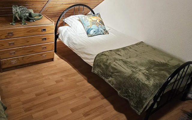 Apartment in Veldenz With Balcony