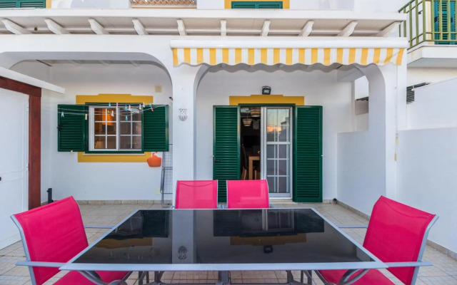 Villa Engiadina by ALGARVEMANTA