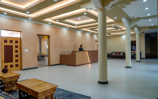 Hotel Karma Residency