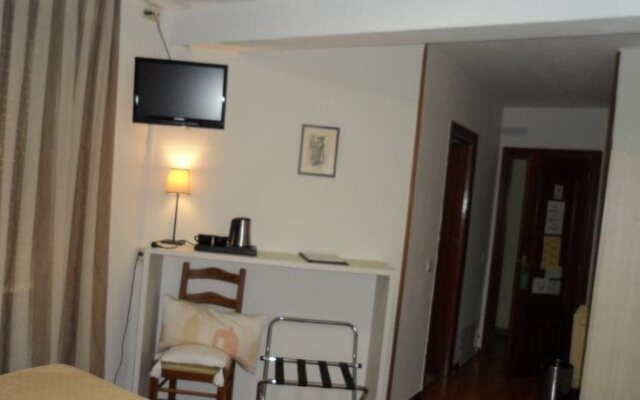 Hostal Coruña
