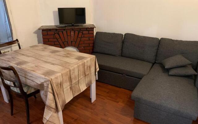 Joli 2 Pieces A Pontoise