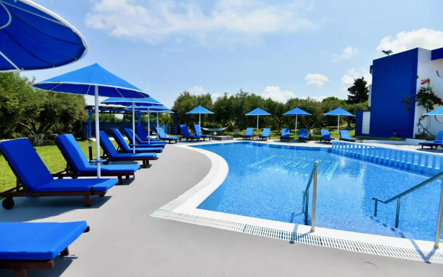 Summer View Hotel