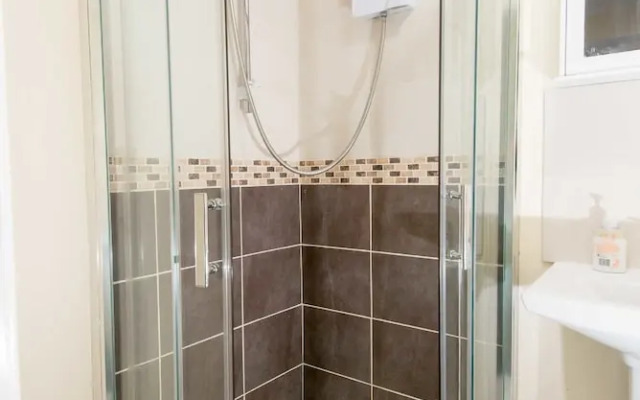 Snooze Apartments Flat 56