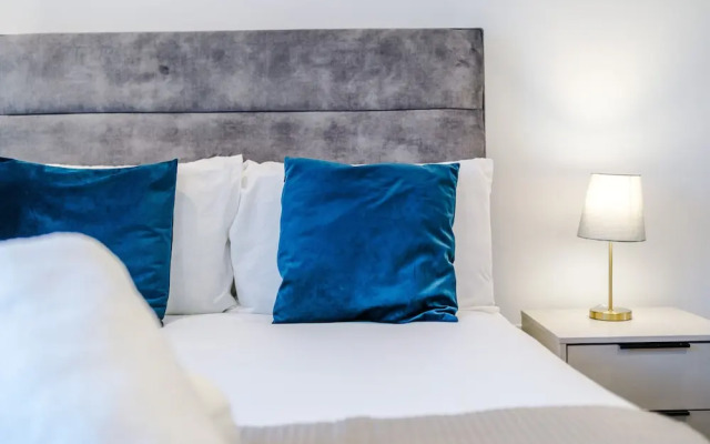 Remarkable 2-bed Apartment in Birmingham
