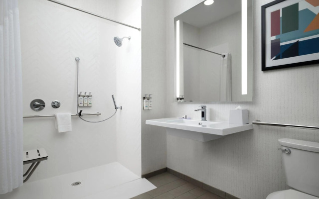 Holiday Inn Cincinnati Liberty Way by IHG