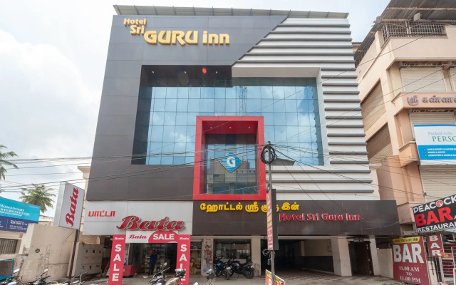 OYO 19909 Sri Guru Inn