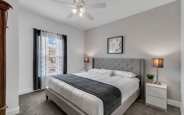 Lucaya Village 3040 #6-107