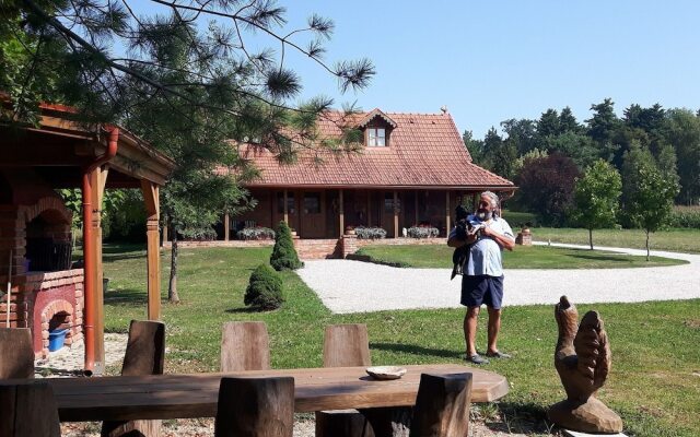 Apartments Old Oak House Varaždin