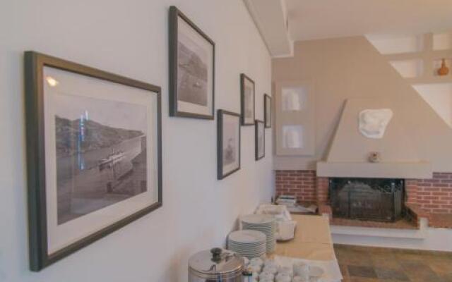 Ostria Hotel and Apartments