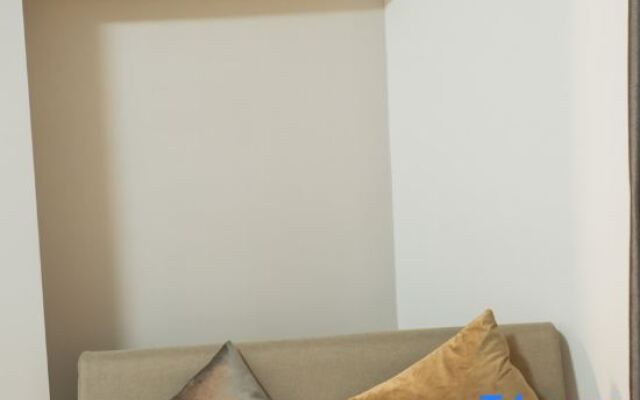 Like Year of Time Flow · Yunqi Homestay