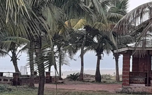 The Woods Beach House