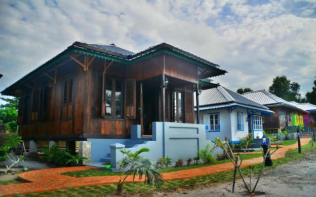 Rock and Wreck Dive Resort