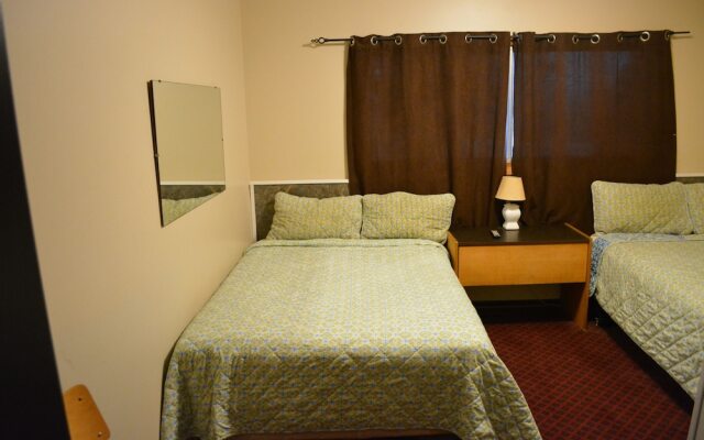 Theodore Motor Hotel