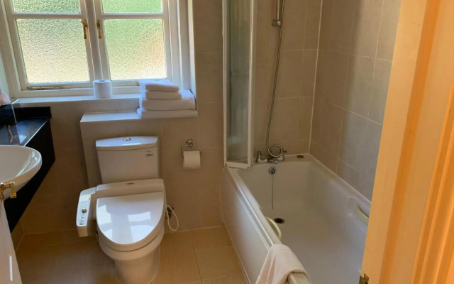 Normanton Park Hotel, Sure Hotel Collection by Best Western