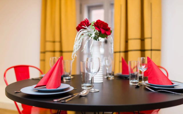 Old Royal Post Boutique Hotel & Premium Suites