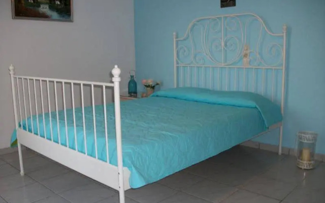 Stephania Apartments