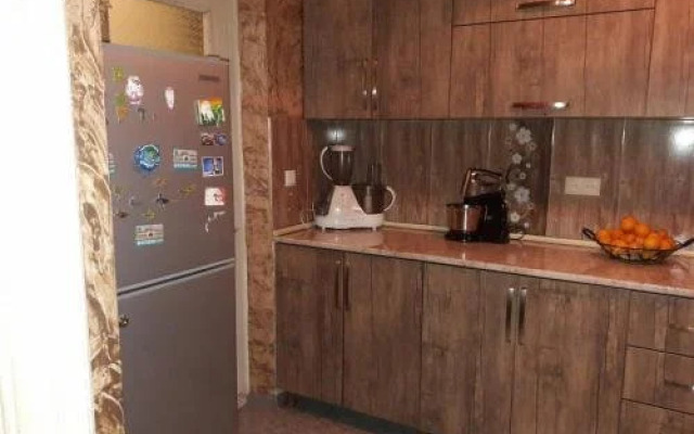 Avto House