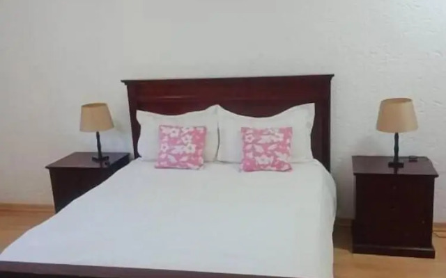 Room in Guest Room - A Home Away From Home!