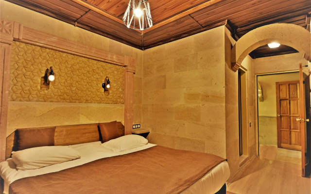 Ciner Hotel