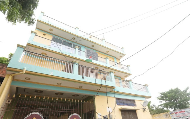 SPOT ON 92037 Jokotole 2 Homestay