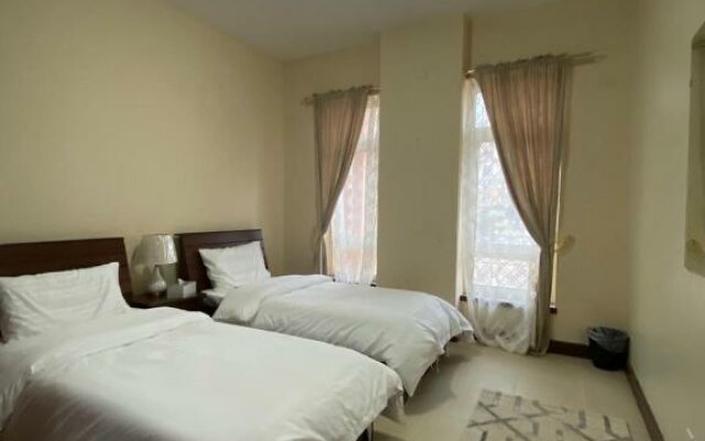 4 bedroom apt in king Abdullah economy city ابراج الشاطي