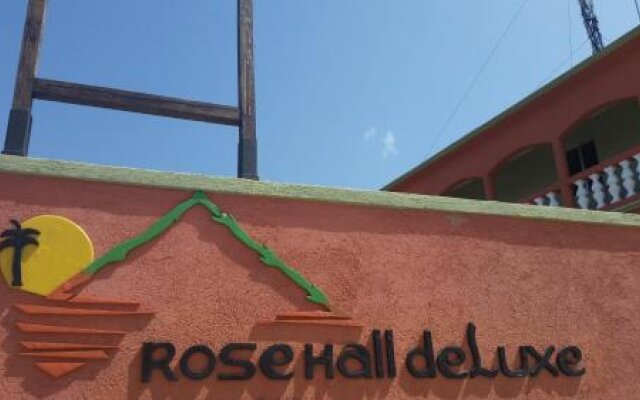 Rosehall deLuxe Hotel