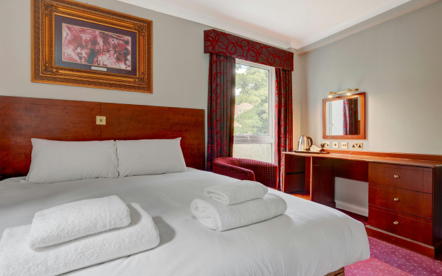 Liverpool Aigburth Sefton Park Hotel By Belvilla