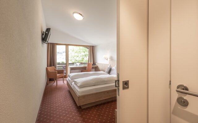 Hotel Bänklialp