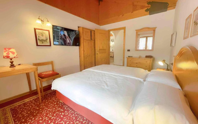 Alle Dolomiti Boutique Lake Hotel