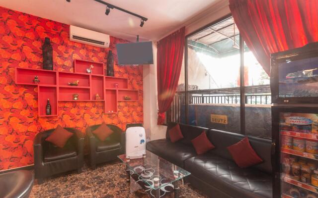 OYO 1737 Hotel Celvasha