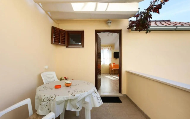 Orange studio Eni