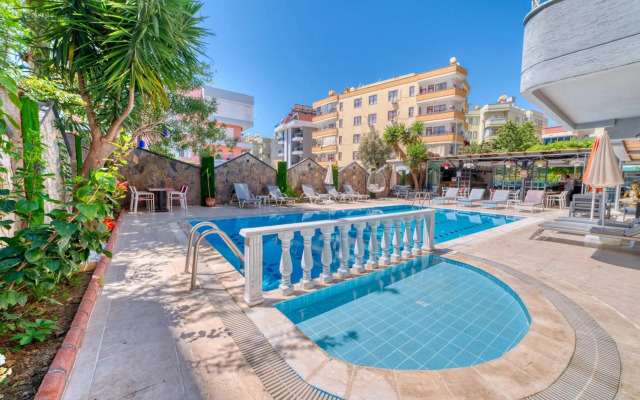 Cleopatra Icaria Apart Hotel
