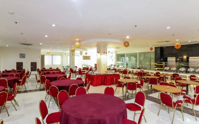 NIDA Rooms Colombo Komplek Karang Marang