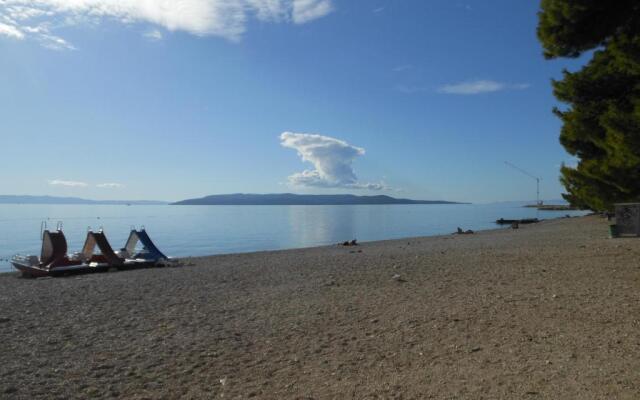 Superior studio BUBA near the beach