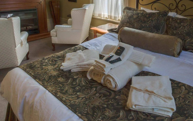 The Woodview Inn