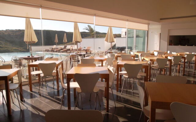 Azores Youth Hostels - Santa Maria