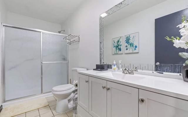 Noir Manor 3BR House