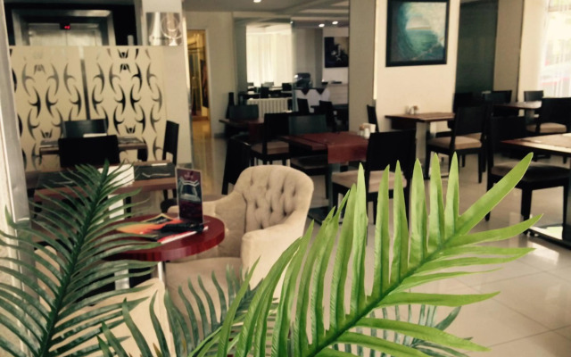 Asrın Business Hotel