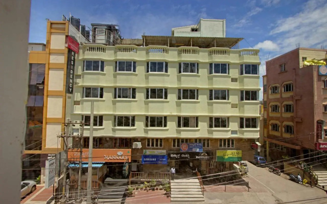 Mannars Residency