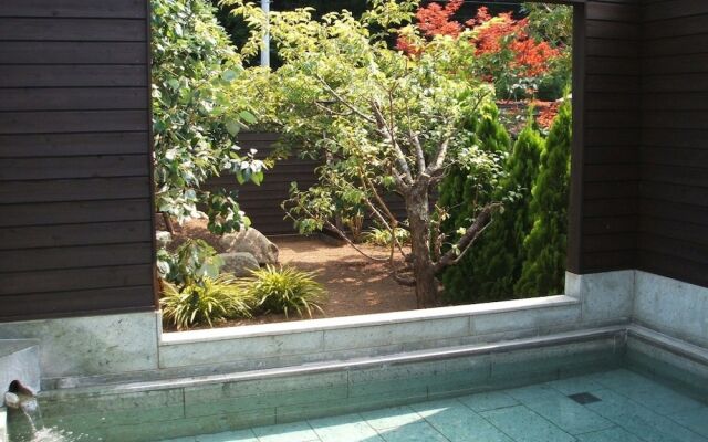 Gallery Court OFA ATU