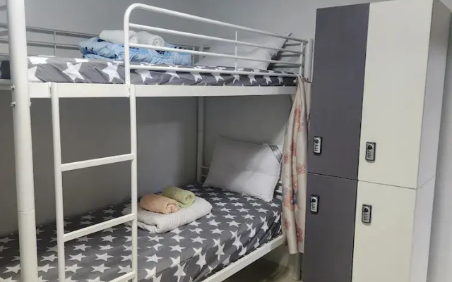 Disco PangPang GuestHouse (Foreigners only)
